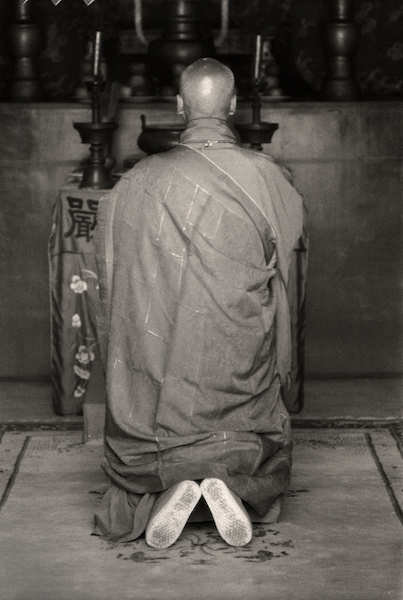C024 17 Tom Hutchins Buddhists worship big Temple, Peking, 2,500th anniv attainment Buddha nirvana s A3 photography of china - Tom Hutchins | Street photography | Guest Post | Black and white photography - Tom Hutchins